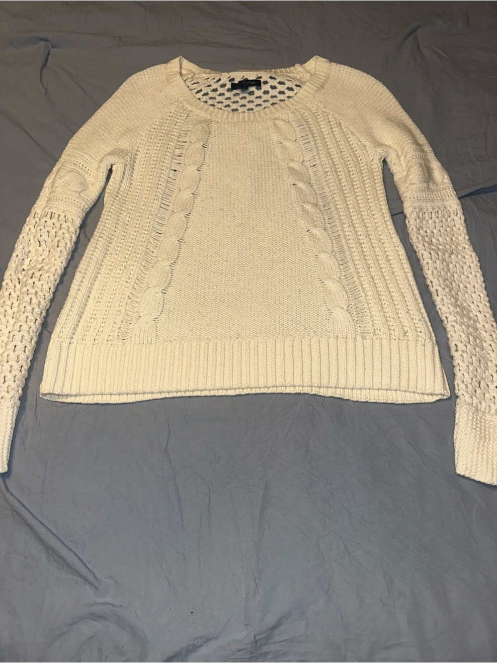 american eagle sweater